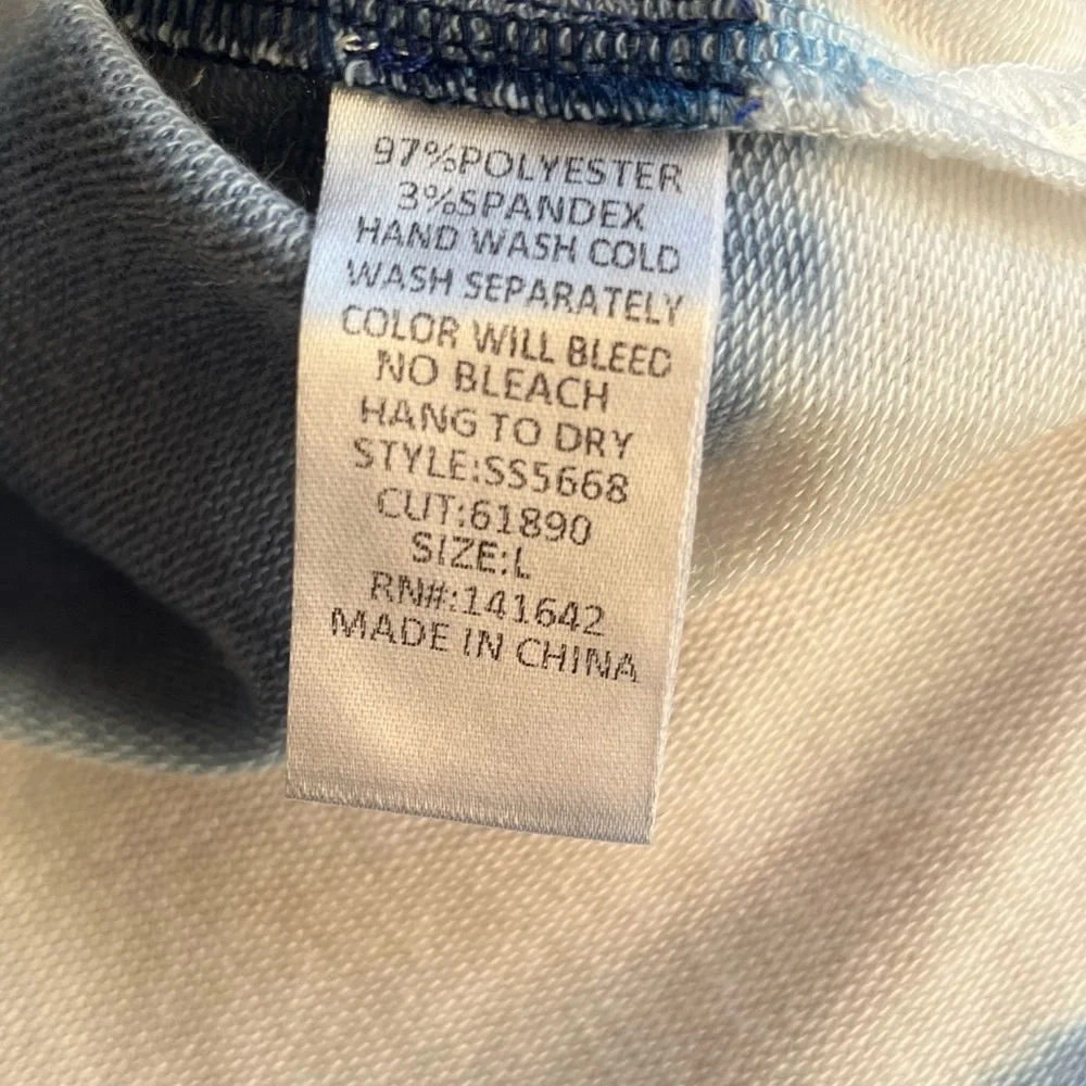 She + Sky Blue and White Long Sleeve Crewneck Top - Picture 5 of 5